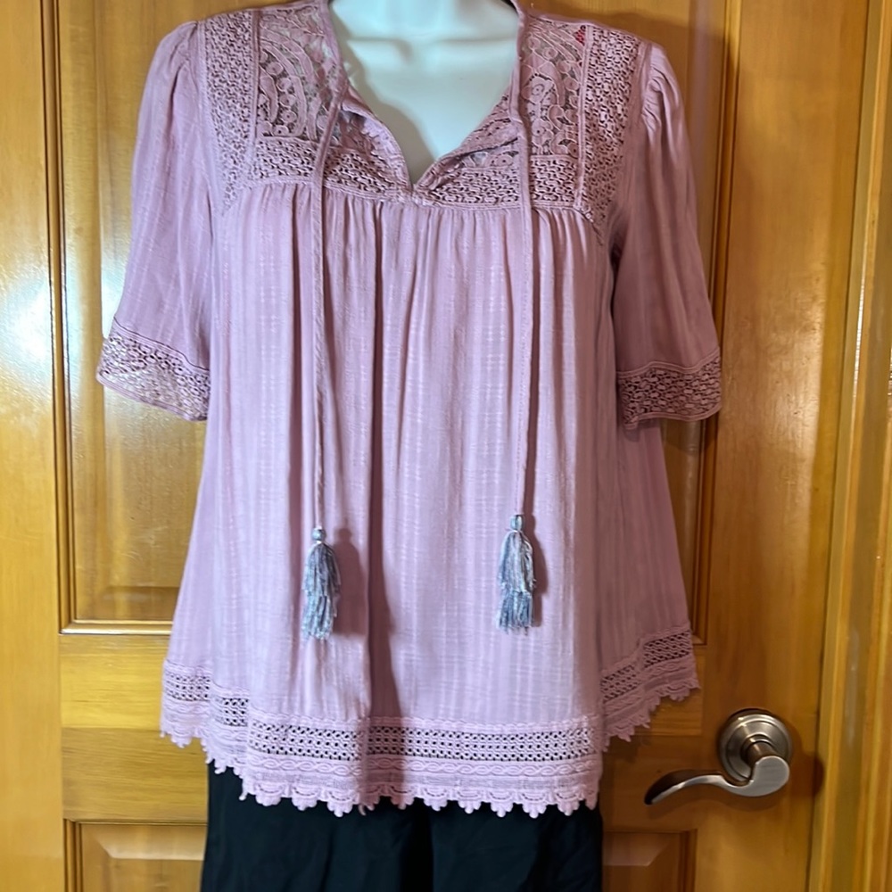 KNOX ROSE, Cotton laced trim, collar ties with tassels!